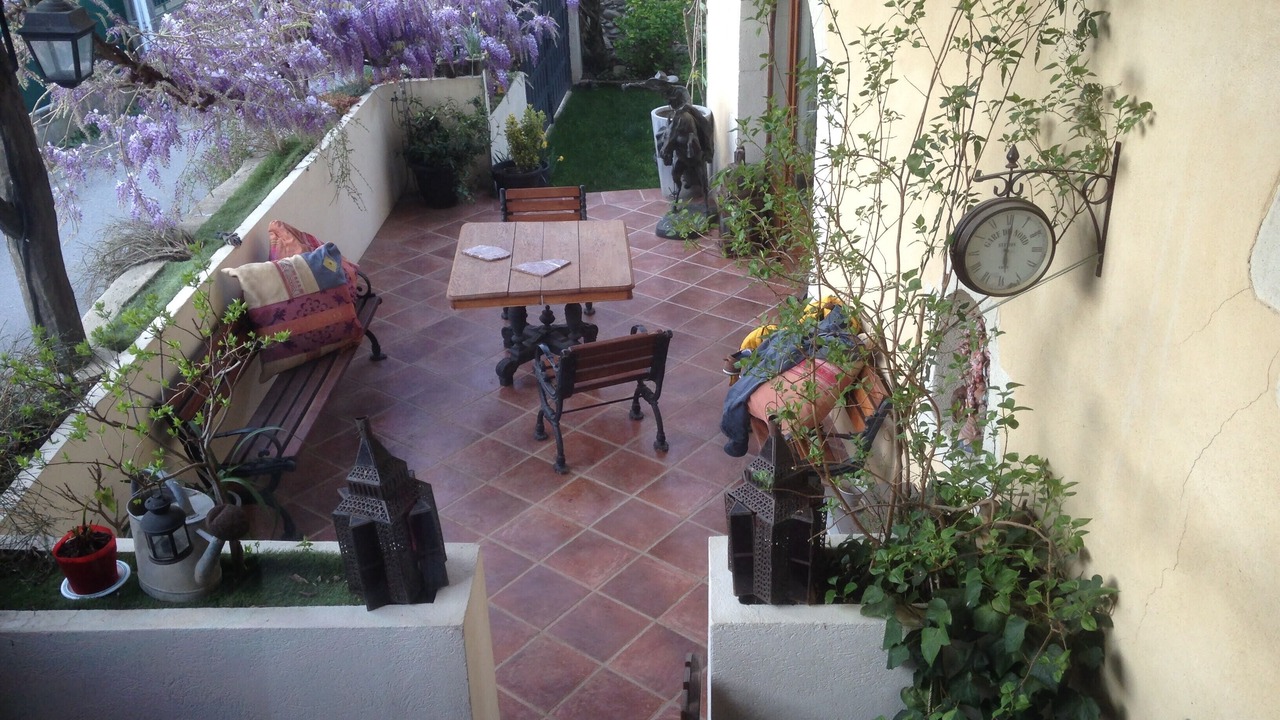 Photo of Outdoor in Izeron