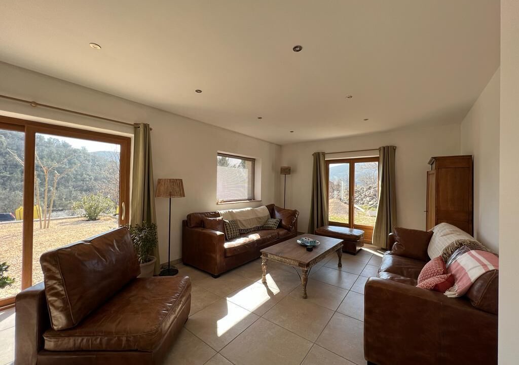 Photo of Livingroom in Saint-Maurice-d'Ibie