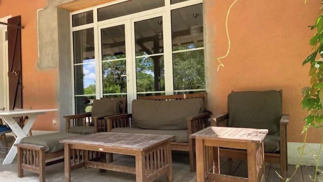 Photo of Patio Balcony in Cuisery