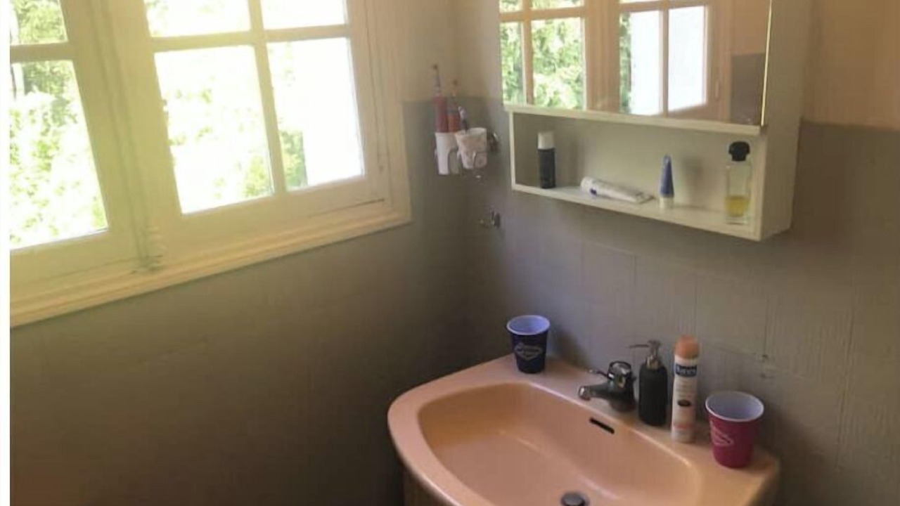 Photo of Bathroom in Cuisery