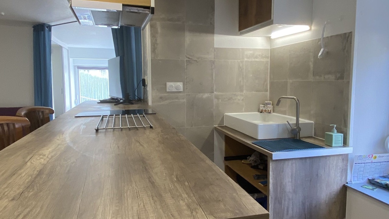 Photo of Kitchen in Raddon-et-Chapendu