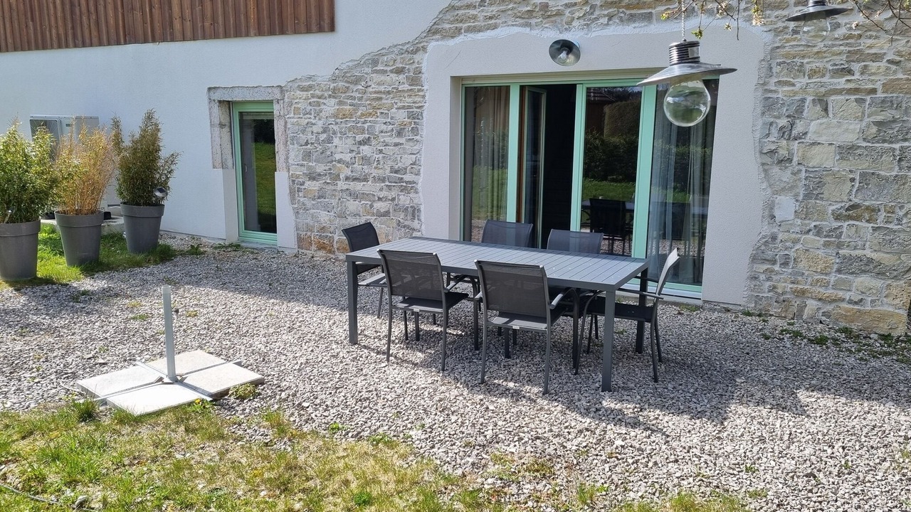 Photo of Outdoor in Orchamps-Vennes