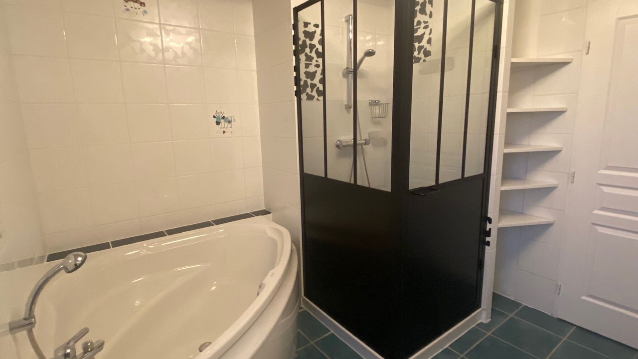 Photo of Bathroom in Orchamps-Vennes