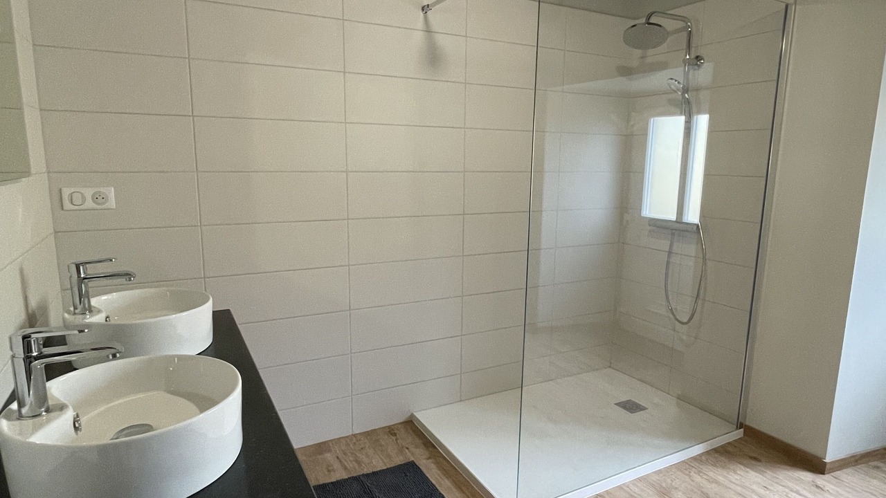 Photo of Bathroom in Coren