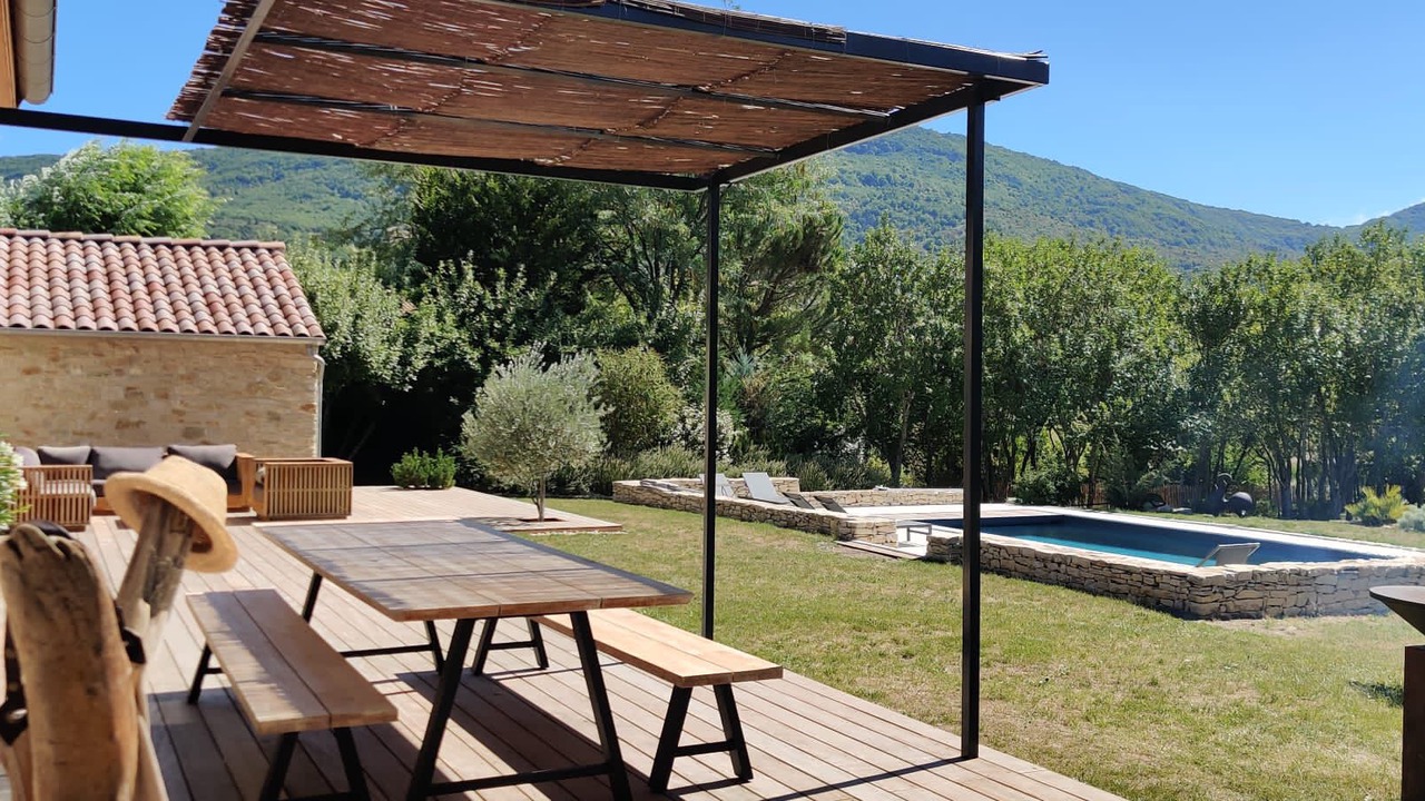 Photo of Outdoor in Vesc