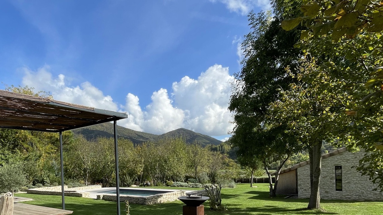 Photo of Outdoor in Vesc