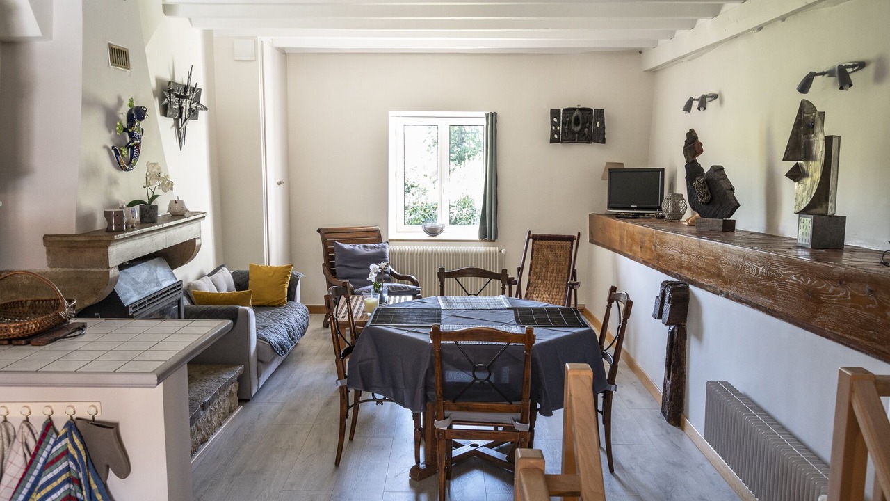 Photo of Livingroom in Asquins