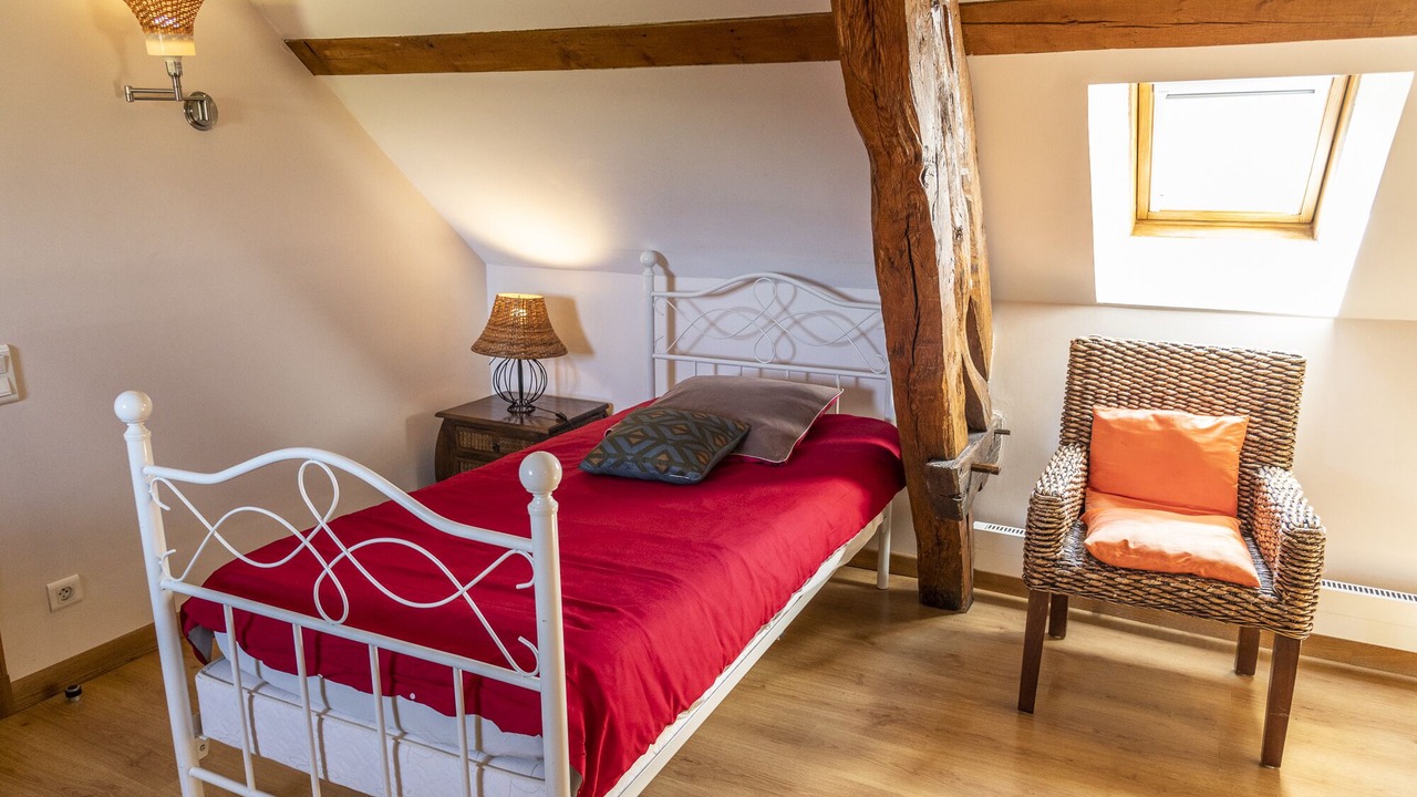 Photo of Bedroom in Asquins