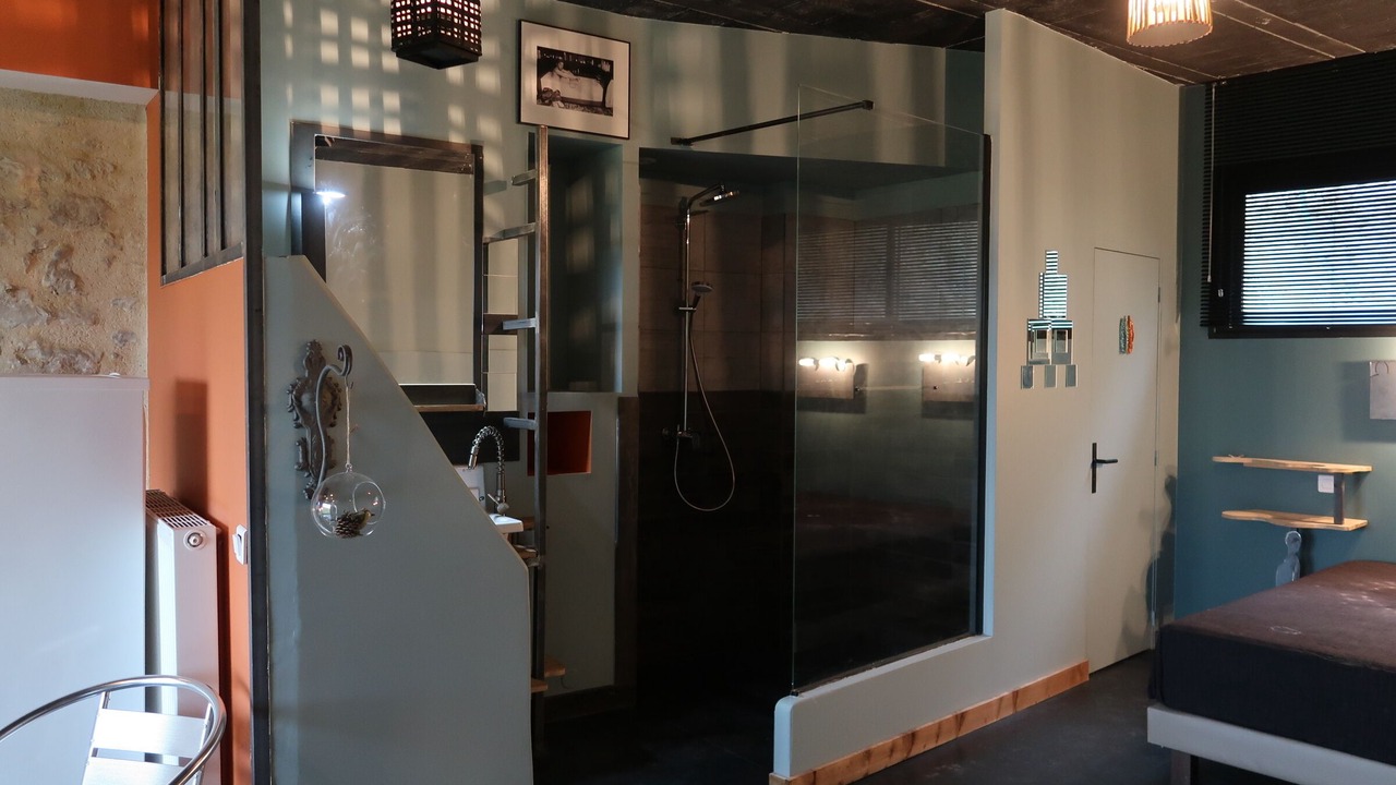 Photo of Bathroom in Roynac