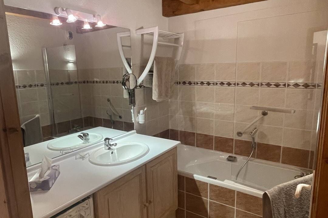 Photo of Bathroom in Malbuisson