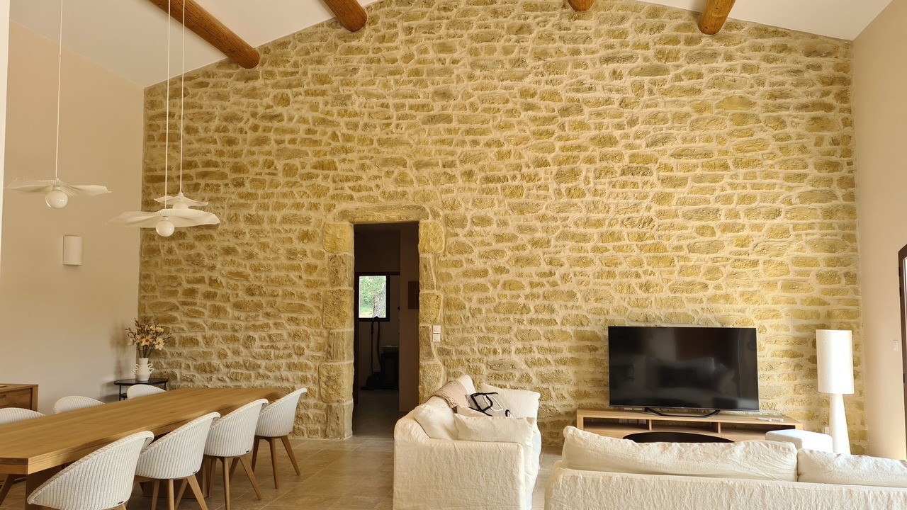 Photo of Livingroom in Puget