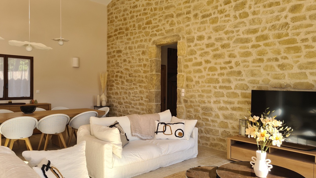 Photo of Livingroom in Puget