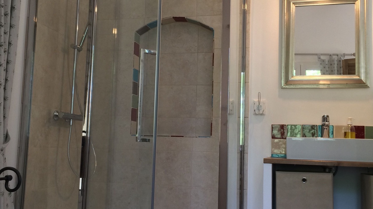 Photo of Bathroom in Faucon