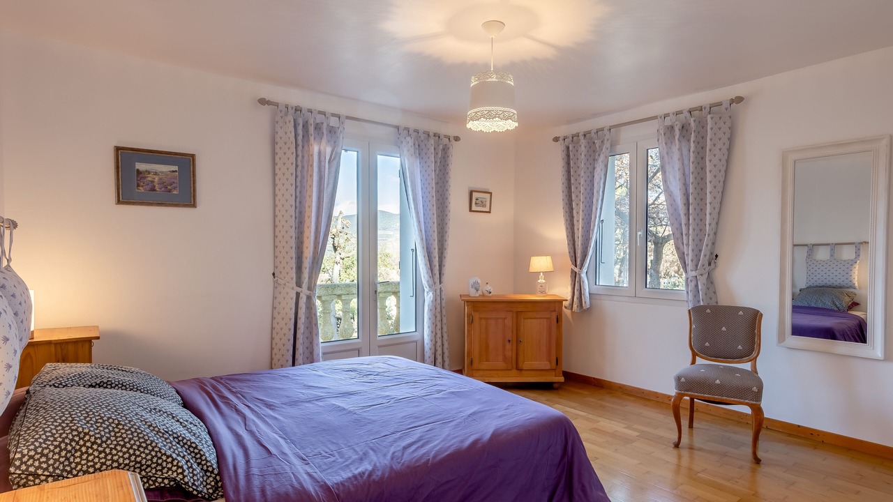 Photo of Bedroom in Faucon