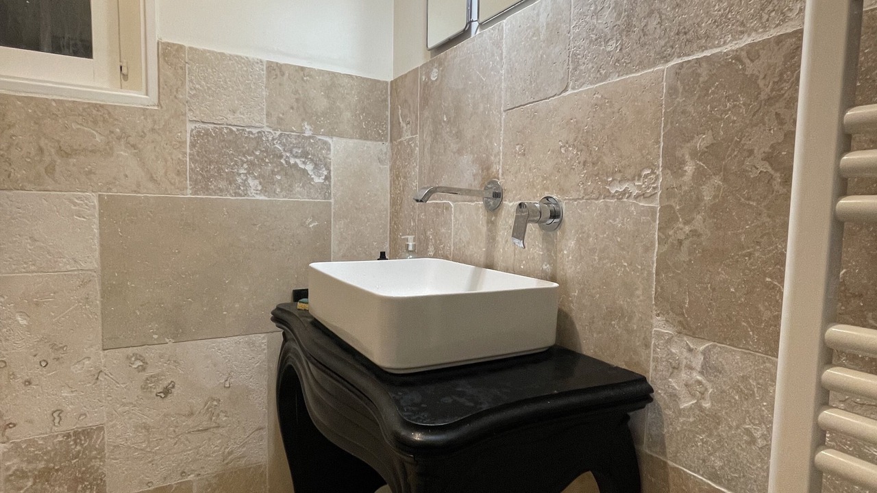Photo of Bathroom in Saint-Nizier-d'Azergues