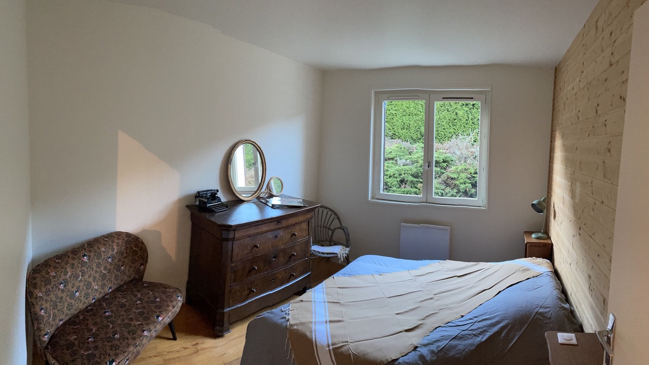 Photo of Bedroom in Saint-Nizier-d'Azergues