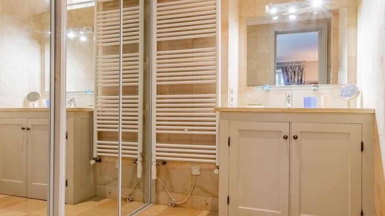 Photo of Bathroom in Martigny-le-Comte