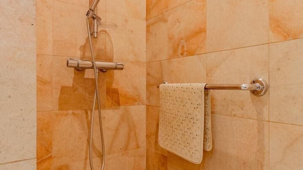 Photo of Bathroom in Martigny-le-Comte