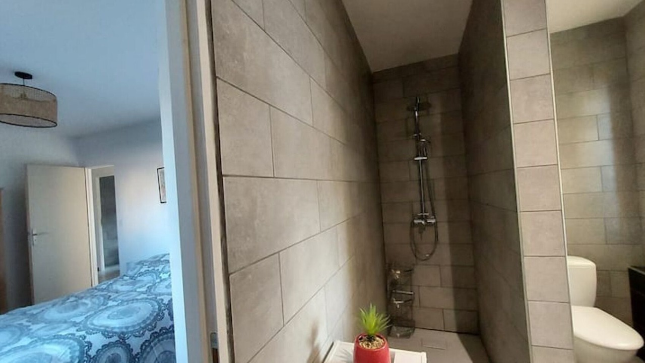 Photo of Bathroom in L'Abergement-Sainte-Colombe