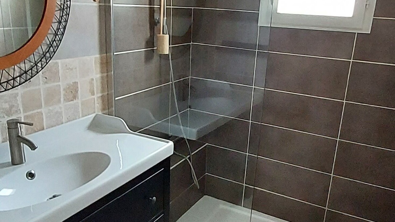 Photo of Bathroom in Chantemerle-les-Grignan