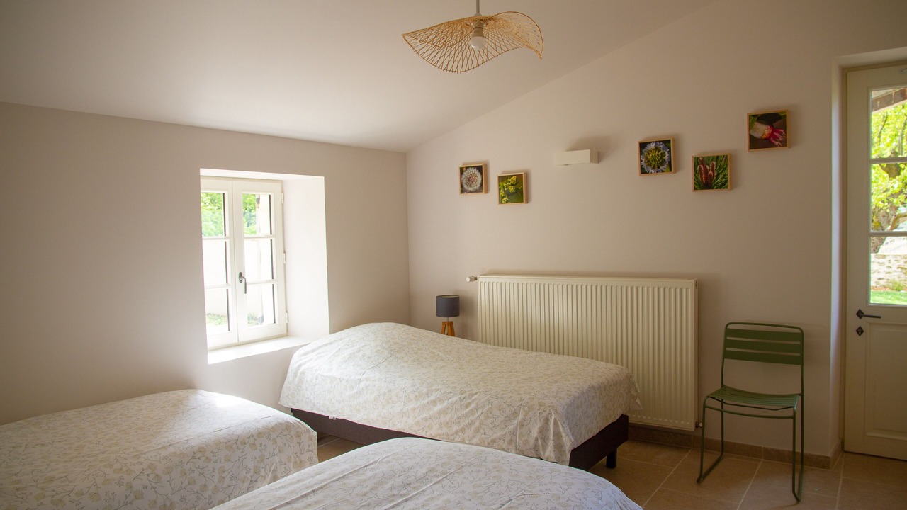 Photo of Bedroom in Taulignan