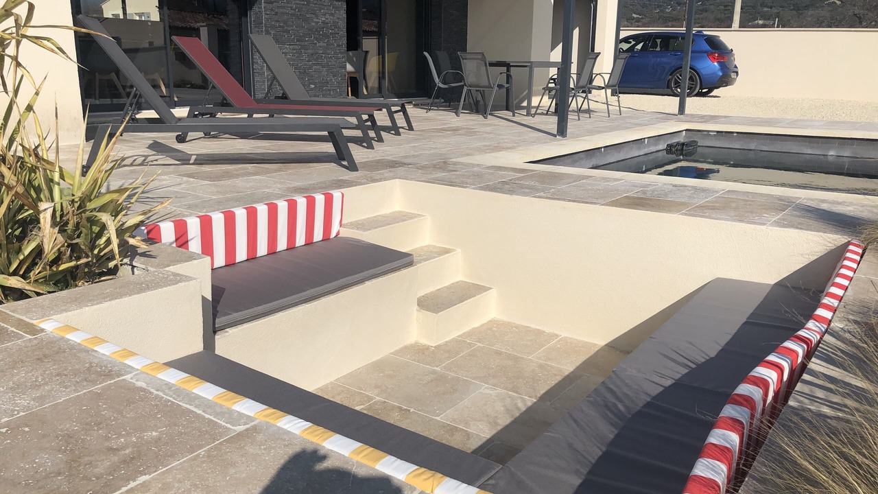 Photo of Patio Balcony in Villes-sur-Auzon