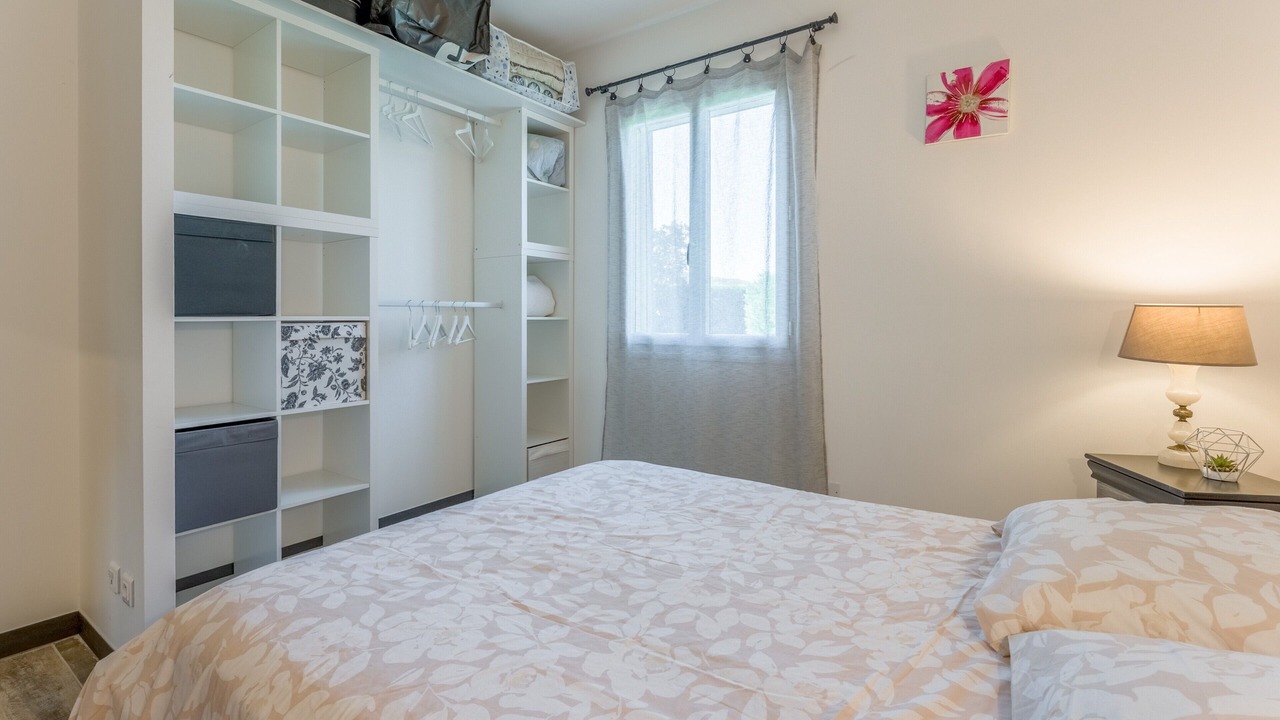 Photo of Bedroom in Valreas