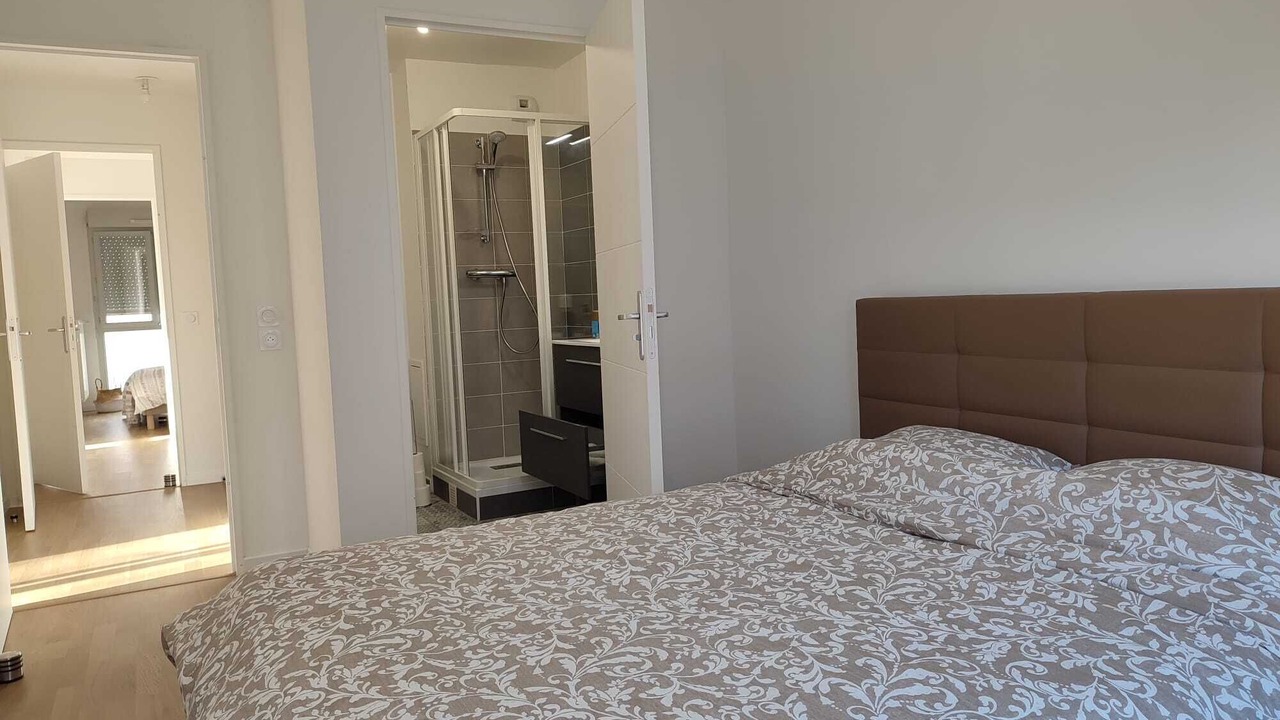 Photo of Bedroom in L'Hay-les-Roses