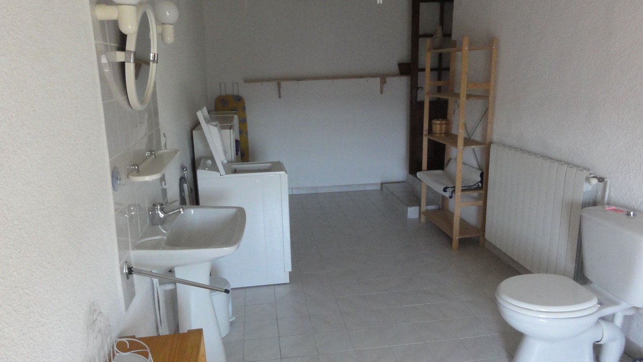 Photo of Bathroom in Saint-Etienne-de-Serre