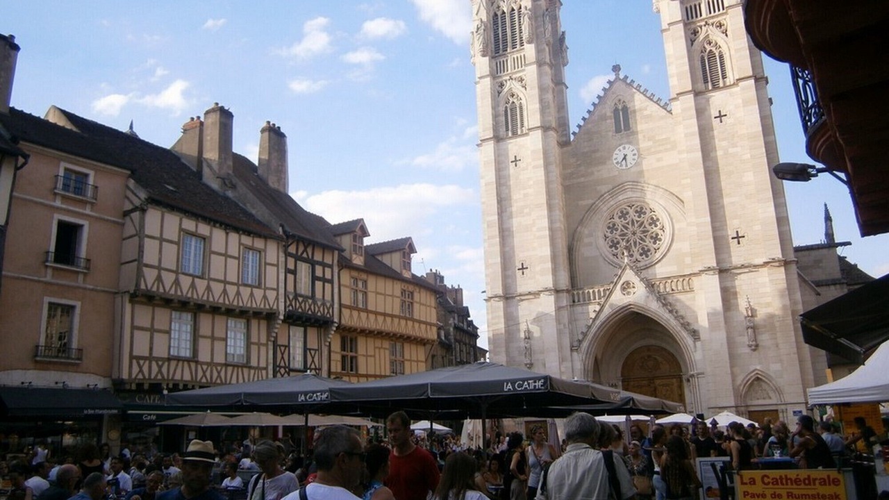 Photo of Others in La Chapelle-sous-Brancion