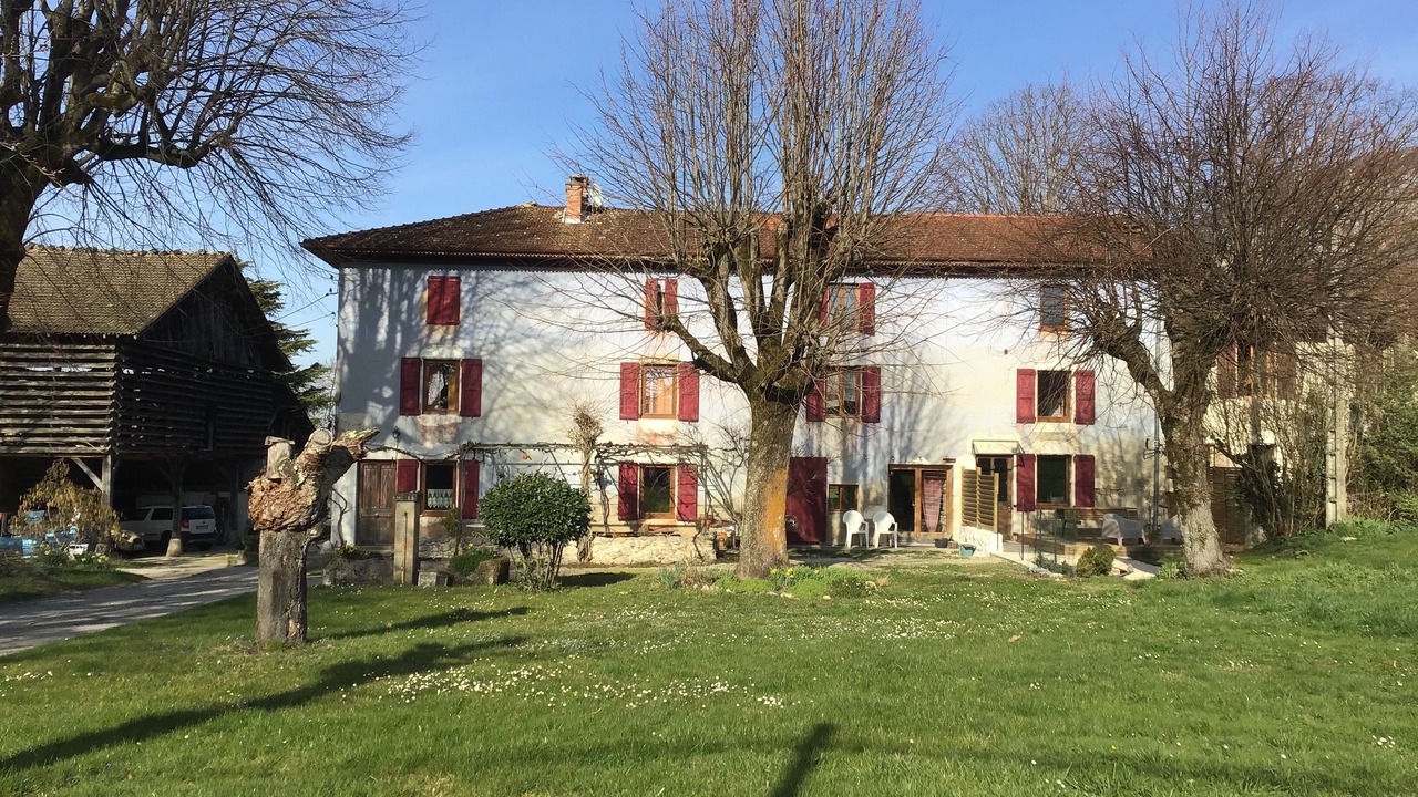 Photo of Outdoor in Saint-Pierre-de-Cherennes