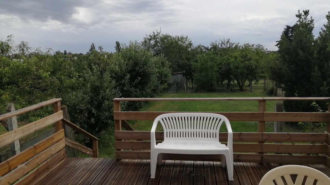 Photo of Patio Balcony in Saint-Pourcain-sur-Sioule