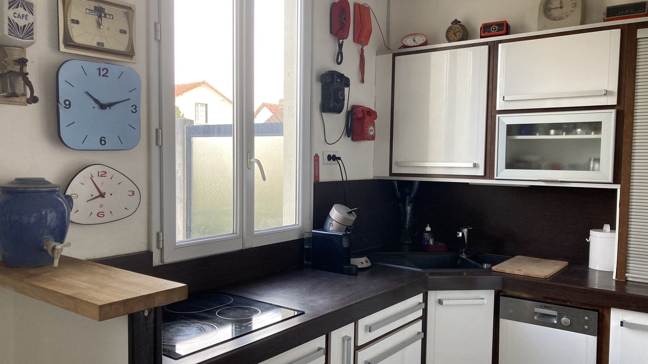 Photo of Kitchen in L'Hay-les-Roses