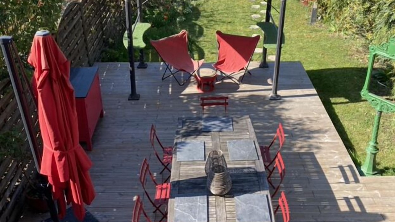 Photo of Outdoor in L'Hay-les-Roses