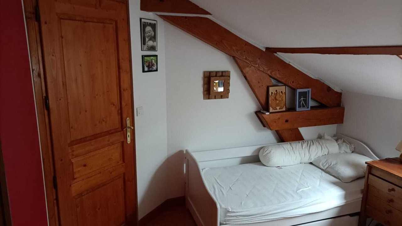 Photo of Bedroom in Presles