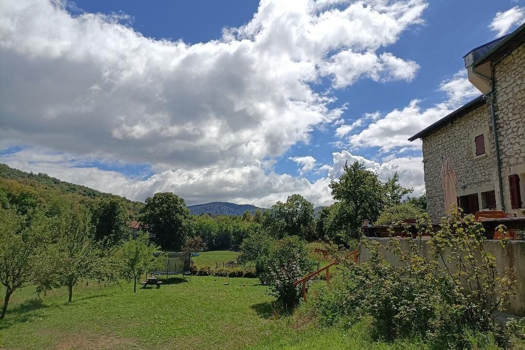 Photo of Outdoor in Presles