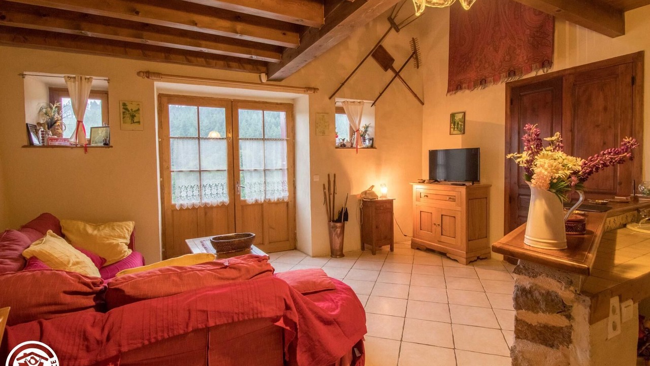 Photo of Livingroom in Ambert
