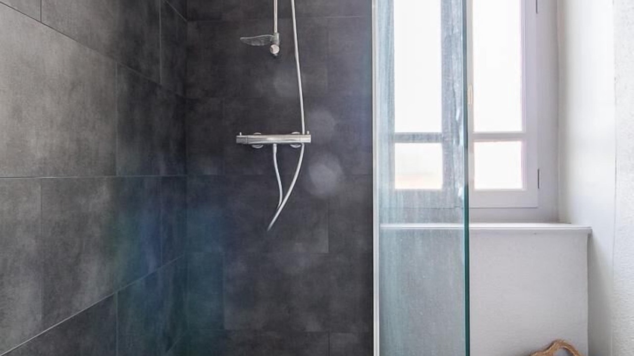 Photo of Bathroom in Egliseneuve-des-Liards