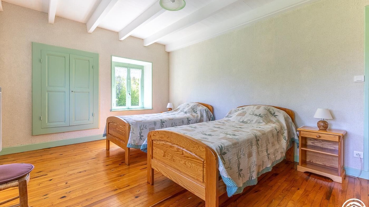 Photo of Bedroom in Saint-Alyre-d'Arlanc