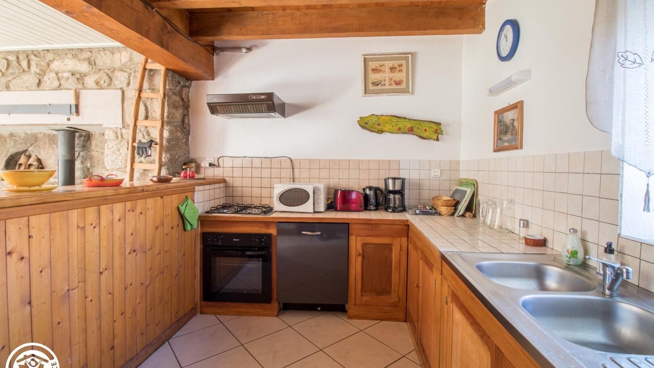 Photo of Kitchen in Saint-Antheme