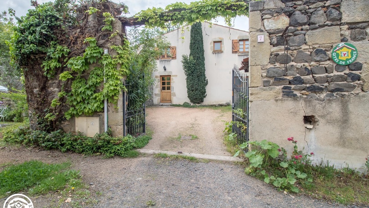 Photo of Outdoor in Parent