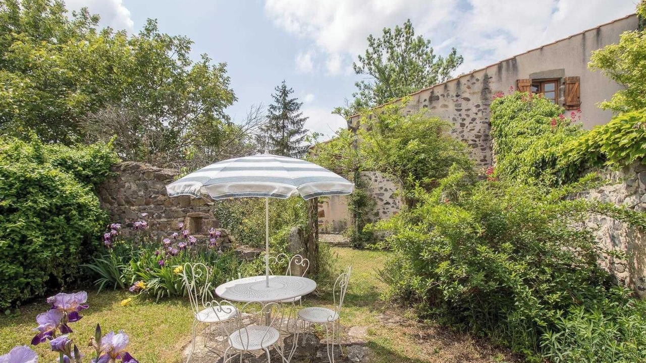 Photo of Outdoor in Parent