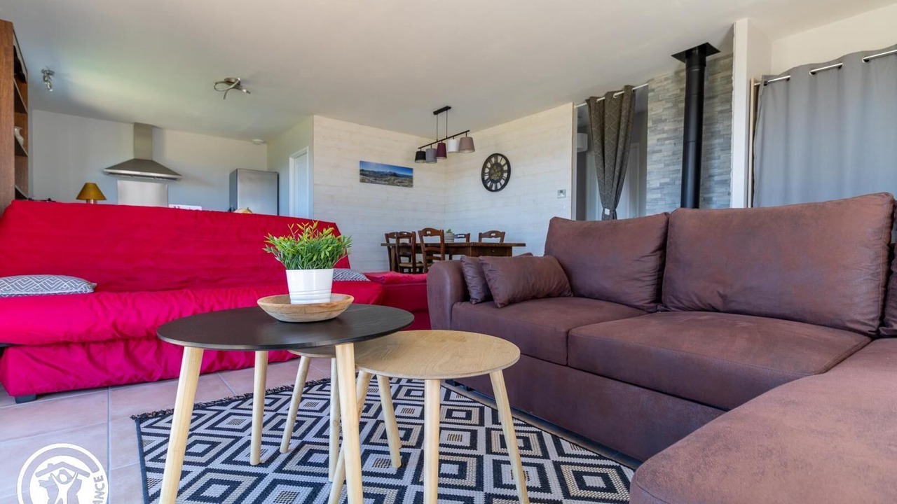 Photo of Livingroom in Saint-Etienne-sur-Usson