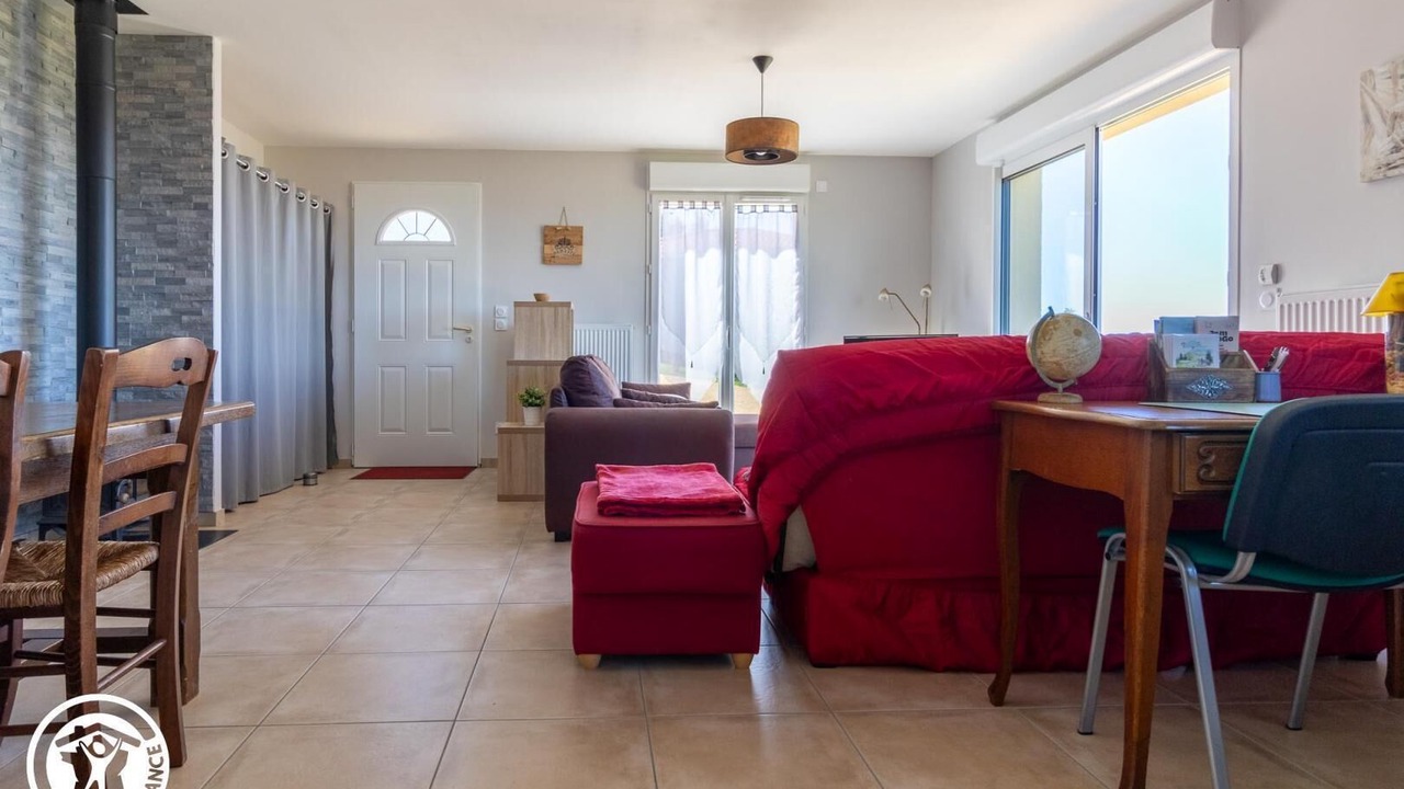Photo of Livingroom in Saint-Etienne-sur-Usson