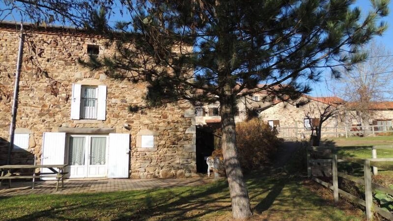Photo of Outdoor in Peslieres