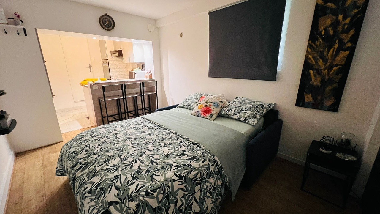 Photo of Bedroom in Bagneux