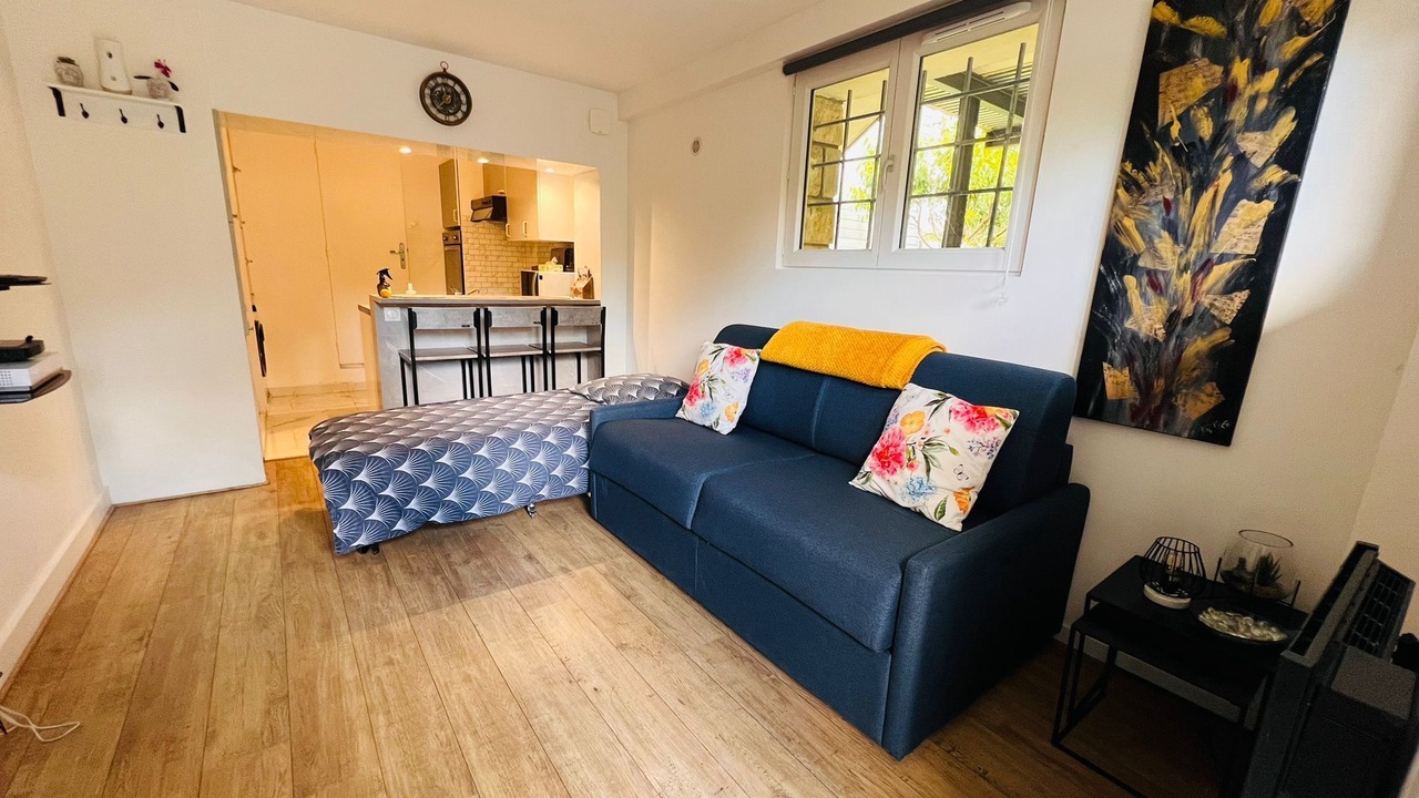 Photo of Livingroom in Bagneux