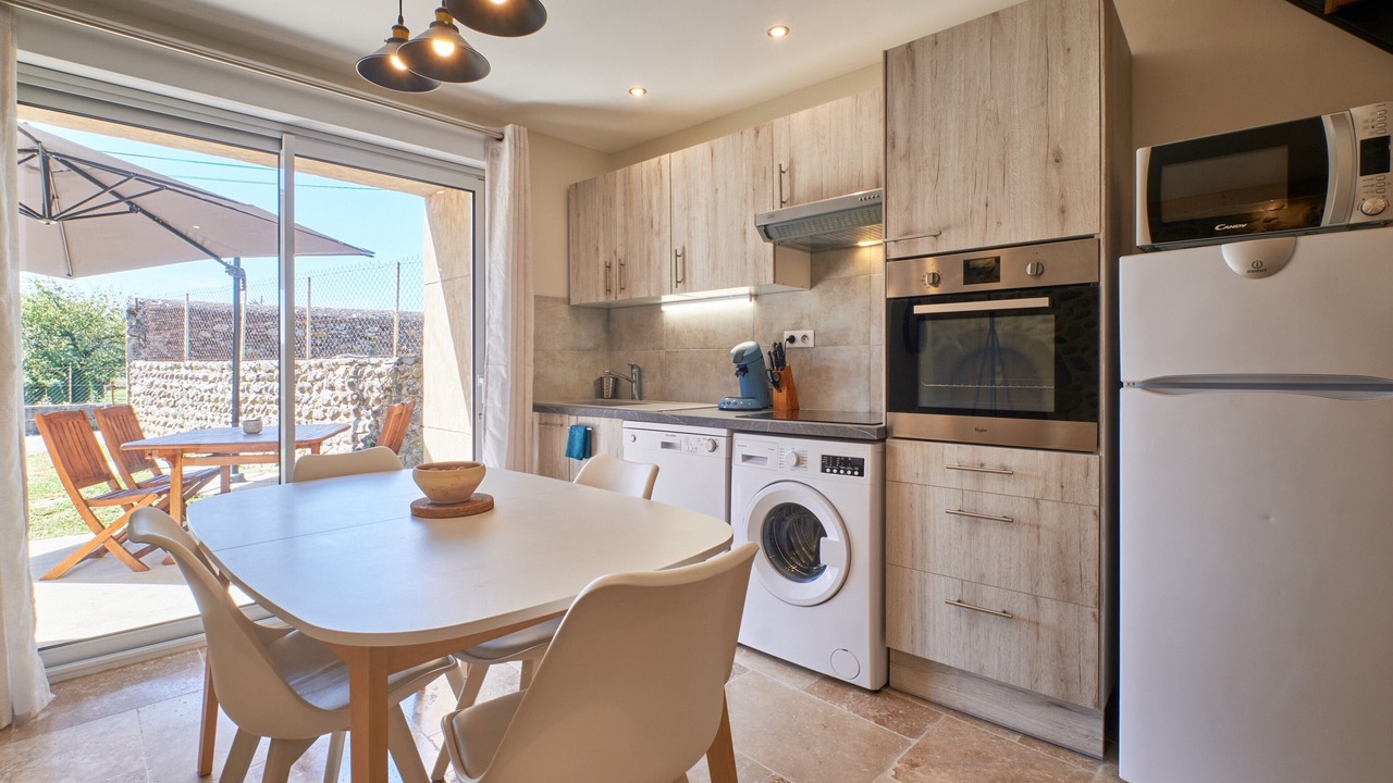 Photo of Kitchen in Saint-Hilaire-du-Rosier