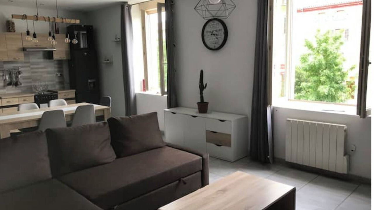 Photo of Livingroom in Pelussin