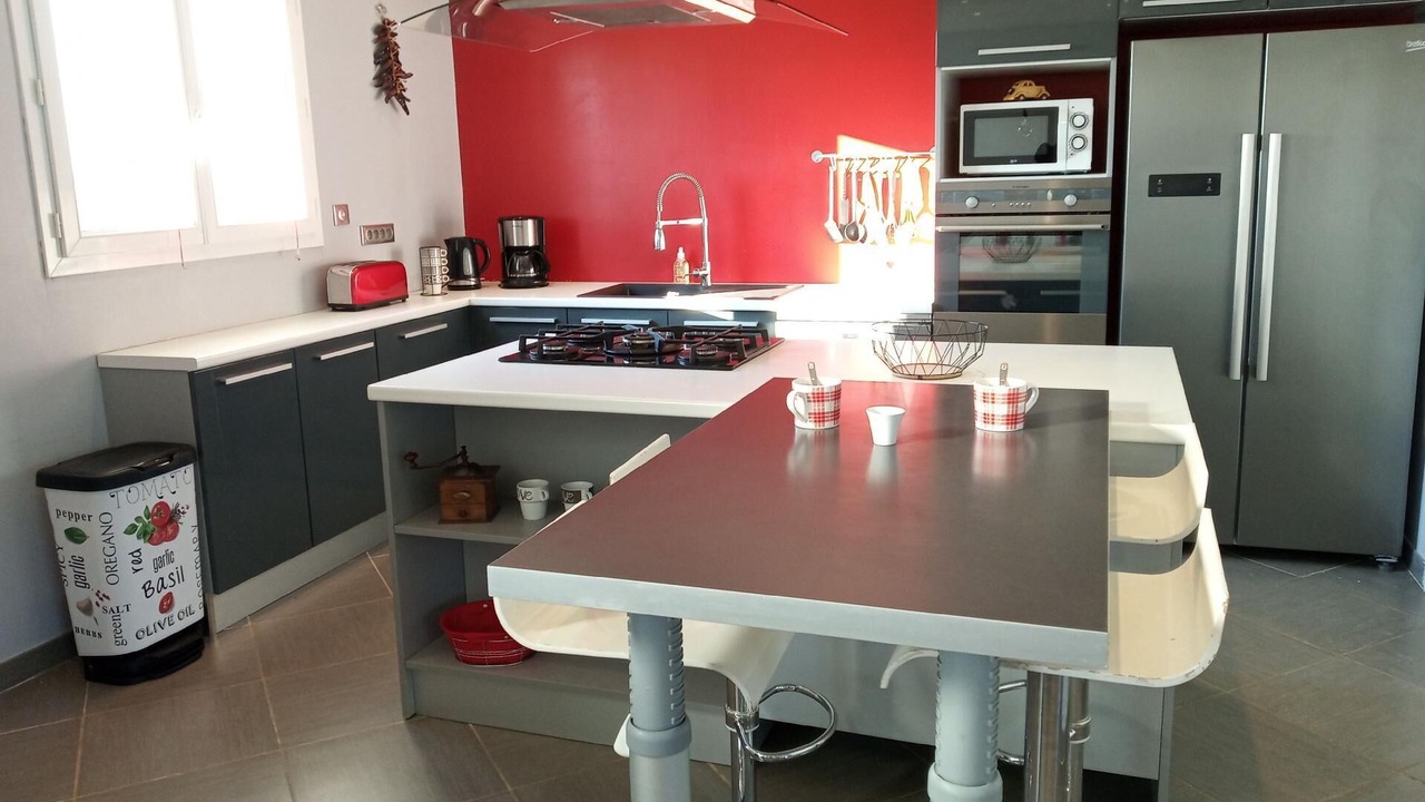 Photo of Kitchen in La Chapelle-sous-Brancion
